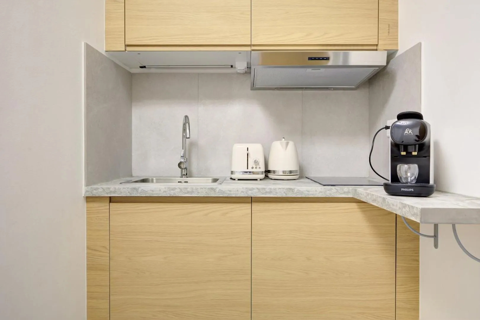 Apartment Bluestay 807 - Superb Studio Paris France